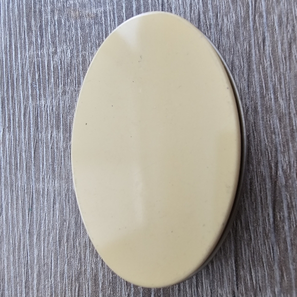 Vintage Blue Butterfly on Raspberry Oval Mini Pill Treasure Tin - Picture 4 of 6